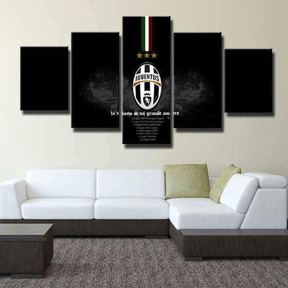 Juventus F.C.Brilliant History