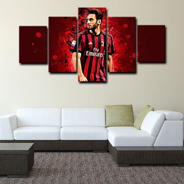 AC Milan Midfielder Çalhanoğlu