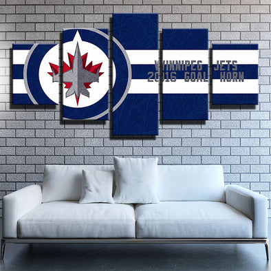 From Winnipeg's walls to the Winnipeg Jets: Artist designs custom